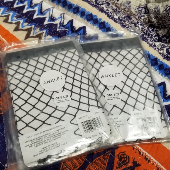 Free People Sugar Sugar Fishnet Ankle Socks Black - Picture 5 of 8